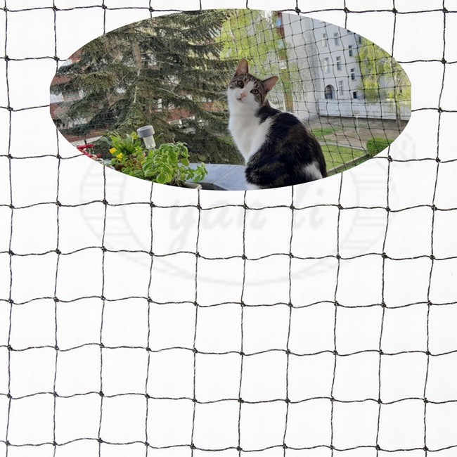 2m×1.5m cat protection net extreme tear proof and bite resistant 30mm mesh size black 6a